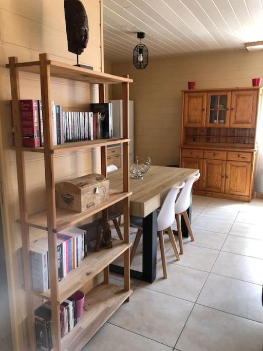 Charmant T3 Calme Et Accueillant Pollestres Luaran gambar